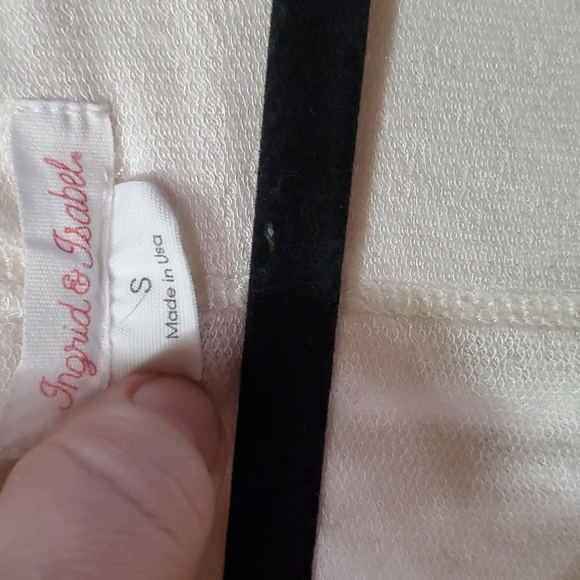 Draped neck maternity top - Picture 5 of 6